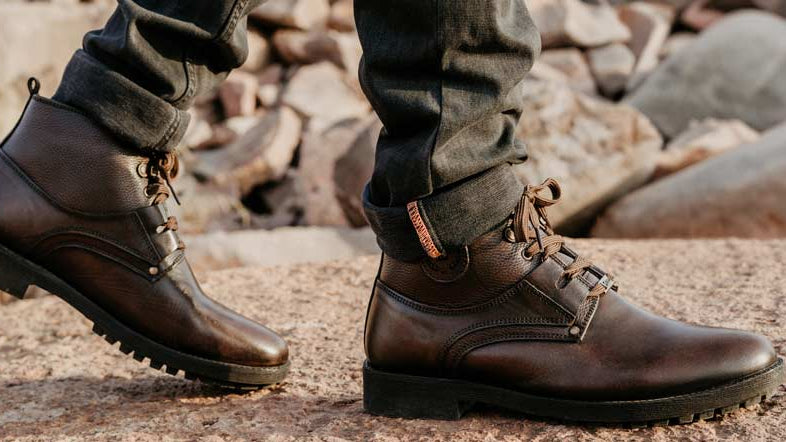 How to put on high ankle boots correctly?