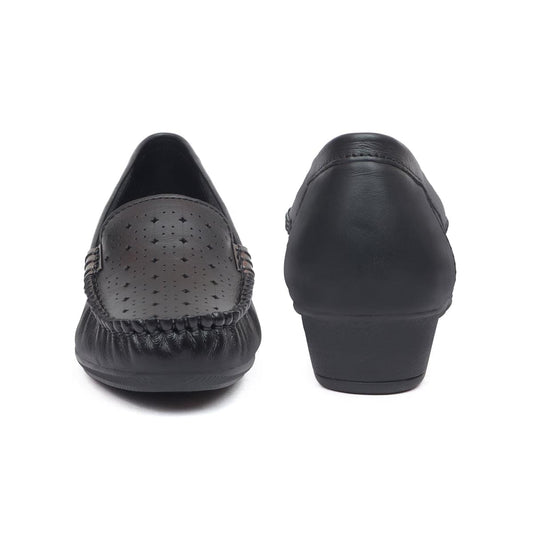 Slip on Shoes for Women Black_1