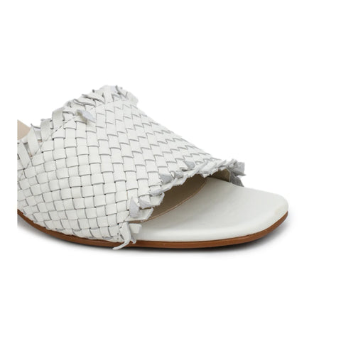 Chic Women's Flared Heel Slippers L701 with Weave Design