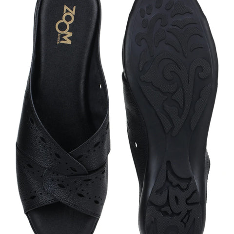 Sophisticated Women's Leather Slippers L 615 with Brogue Design