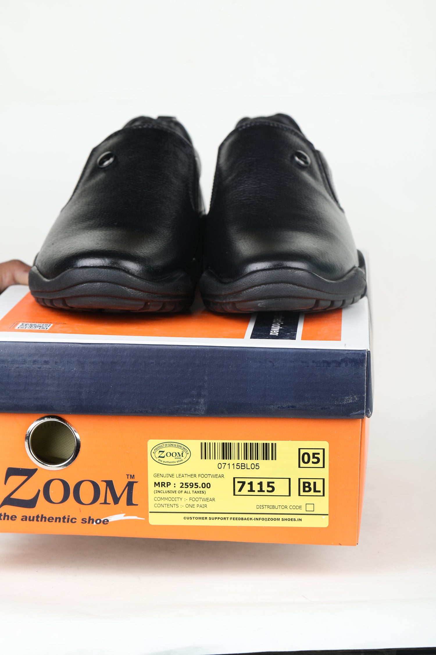 Men's Rugged Textured Leather Slip-On Loafers - 7115 – Zoom Shoes