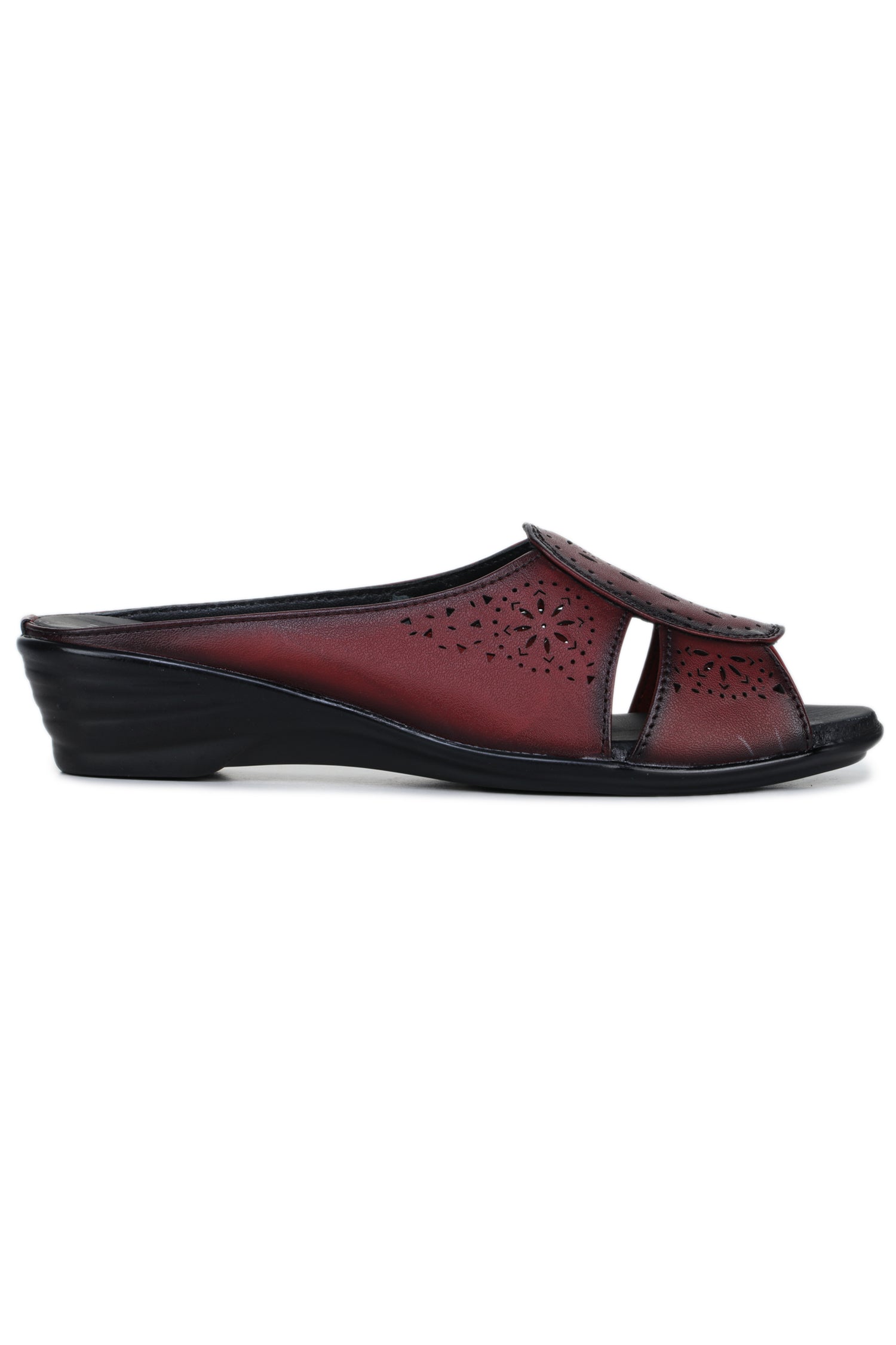 ZOOM SHOES Slipper For Women - 7130