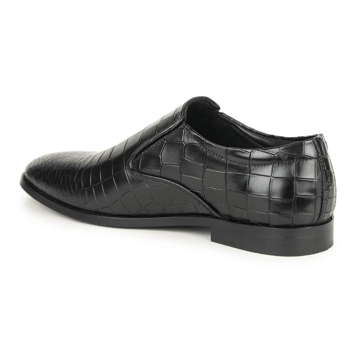 black crocodile print loafers_4