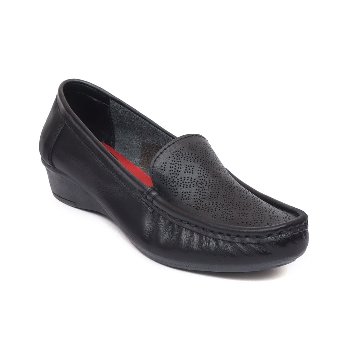 Genuine Leather Bellies for Women 'Stella'