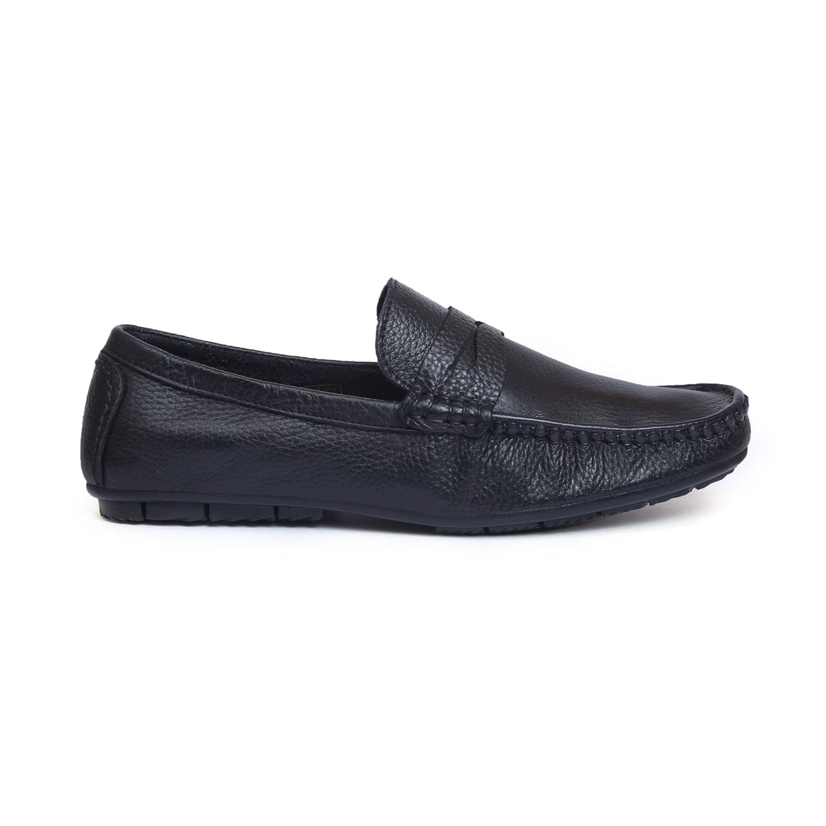 Classic Men s Genuine Leather Loafers BT 36 Zoom Shoes India