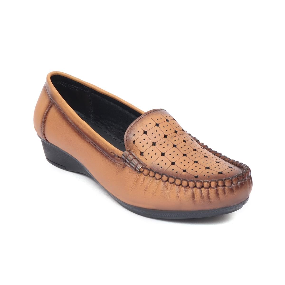 Slip on Shoes for Women Beige